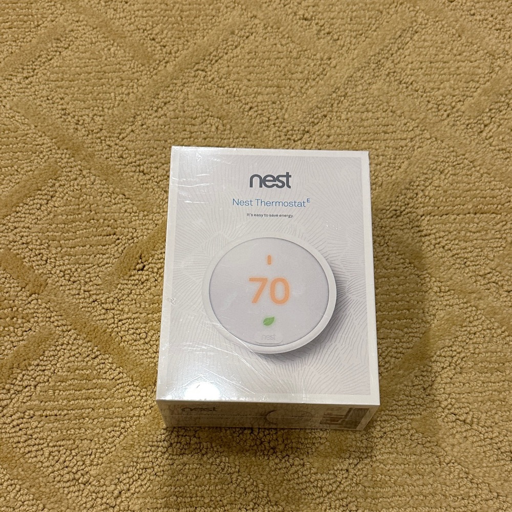 Nest Thermostat (White) - Smart Home Temperature Control